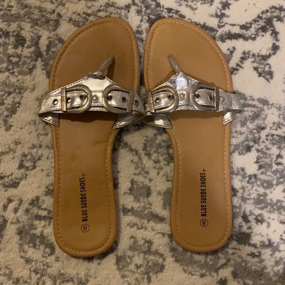 🥳Silver flip flops sandals